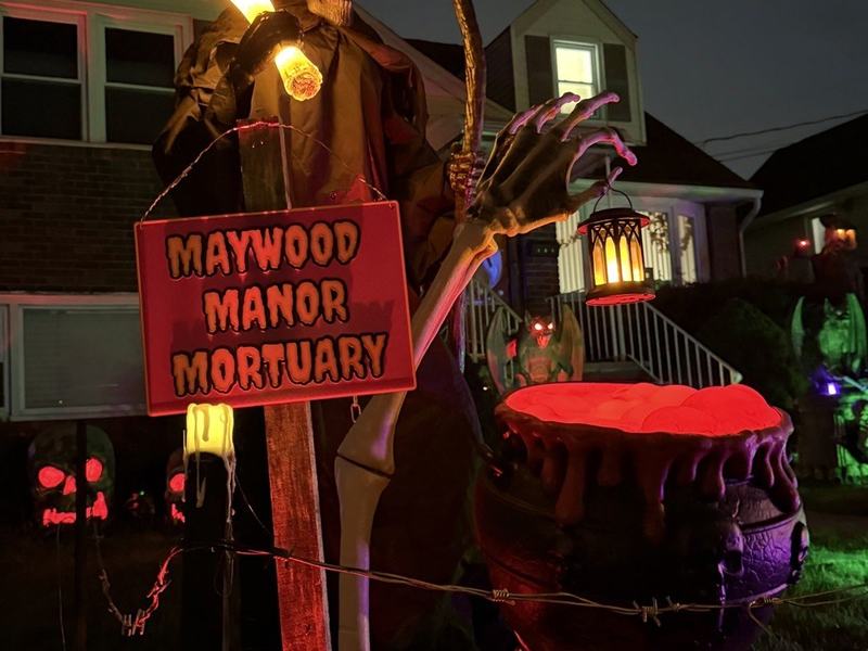 Maywood Manor