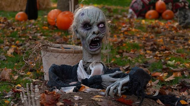 Nightmare on Walker Pl — 17 Walker Pl, Nightly 6-10pm