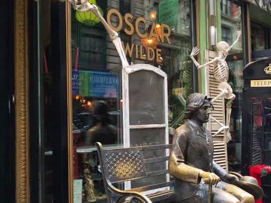 Oscar Wilde NYC Halloween Decor