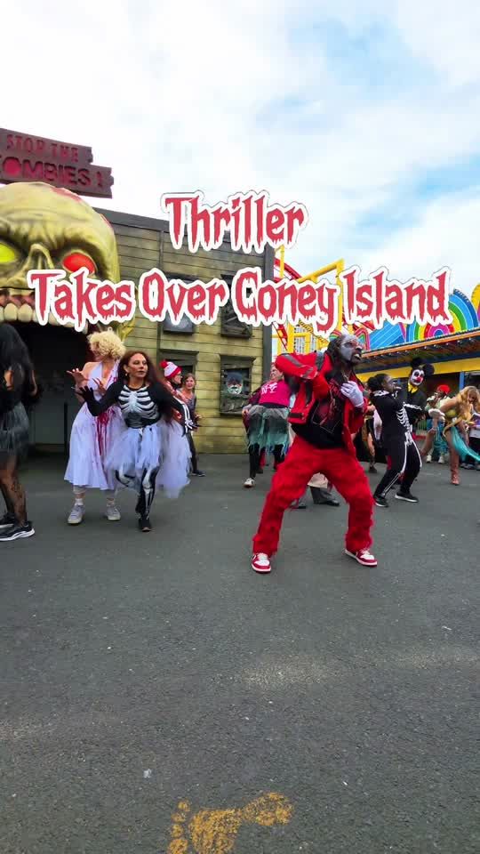Thriller Dance Takeover at Deno's Wonder Wheel