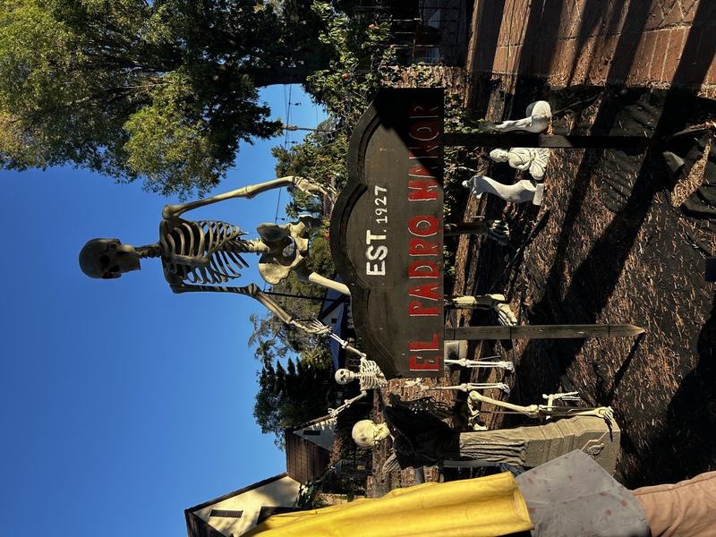 El Padro Manor Hosted By EPIC Riverside