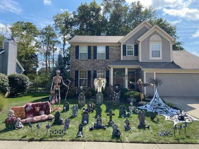 Deacon Place Display — 11 Deacon Place, Cresskill, NJ 07626