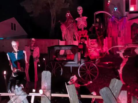 1513 Willimantic Drive Halloween House