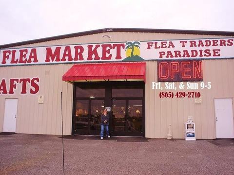 Flea Traders Paradise — Sevierville, TN · Friday–Sunday, 9:00 AM–5:00 PM