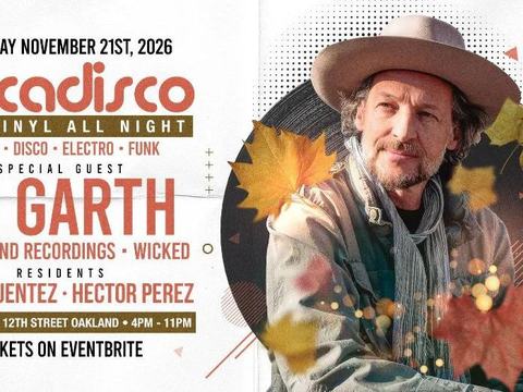 Tocadisco, DJ Garth — Mad Oak Bar 'N' Yard · Sat Nov 21