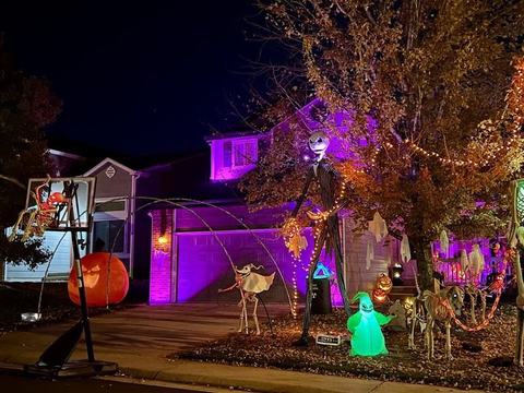 House Of The Spooky Giants