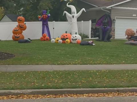 Inflatables Yard — Aberdeen
