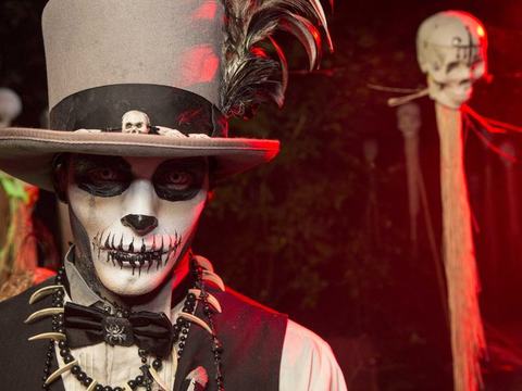 Halloween Haunt at Worlds of Fun — Worlds of Fun · Sep 19-Oct 31