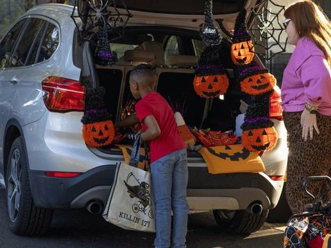 Lake Lynn Trunk-Or-Treat — Lake Lynn Park / Lake Lynn Community Center · Thu Oct 29