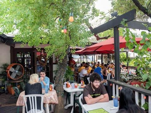Hobbit Cafe