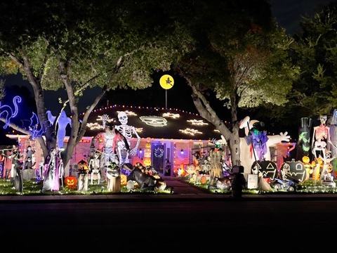 Mote-Zee Halloween