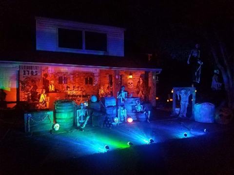 Twin Oaks Manor