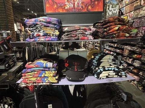 Hot Topic — Florida Mall