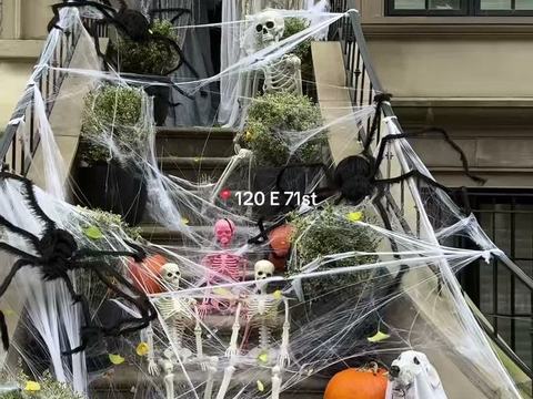 Giant Spider Stoop