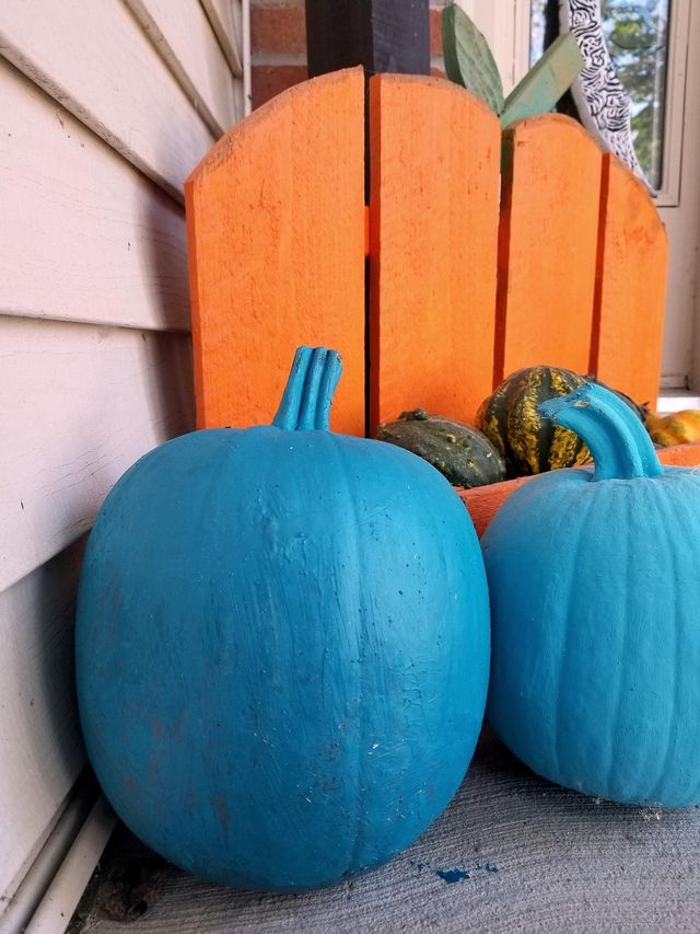 400 Cole Street Halloween Display