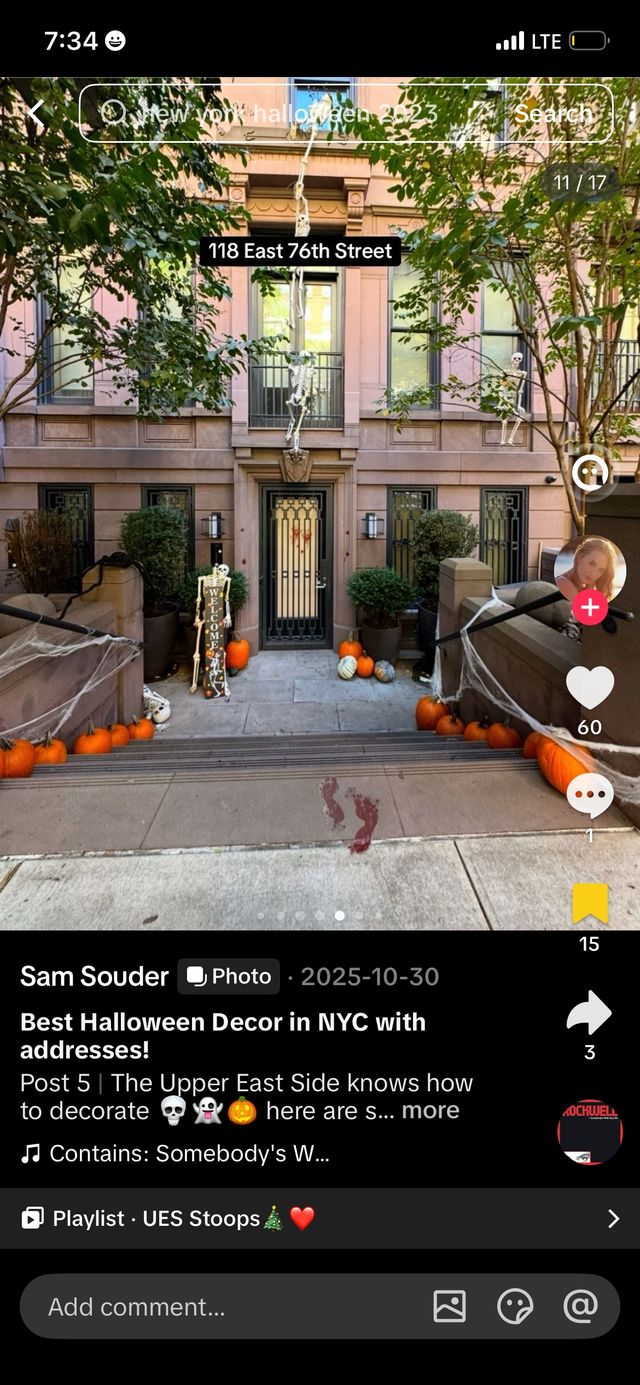 167 E 73rd St Stoop Display