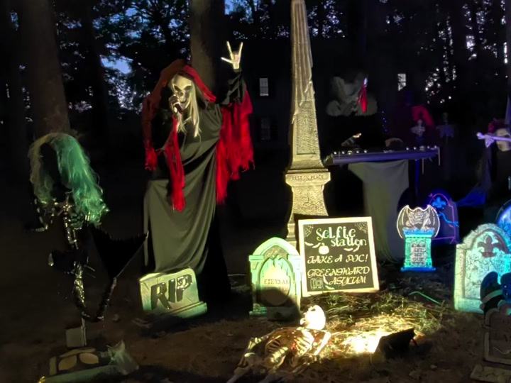 1776 Greensward Quay Halloween House