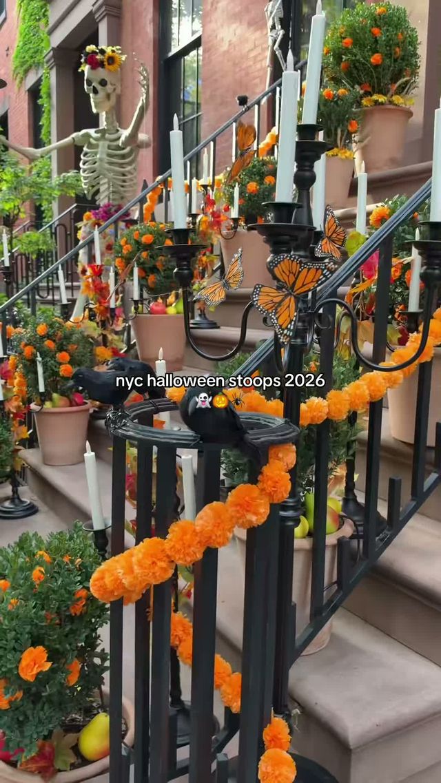 E 78th St Stoop — UES