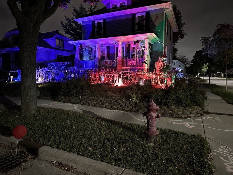 HauntedHouseOnTheCorner